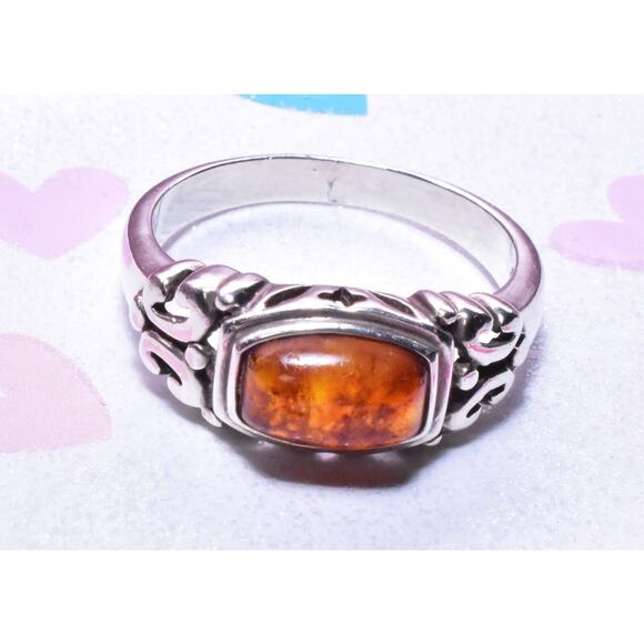 VTG Sterling Silver Amber Gemstone Damask Floral Motif Ring Approximate Size 9 - Picture 8 of 16